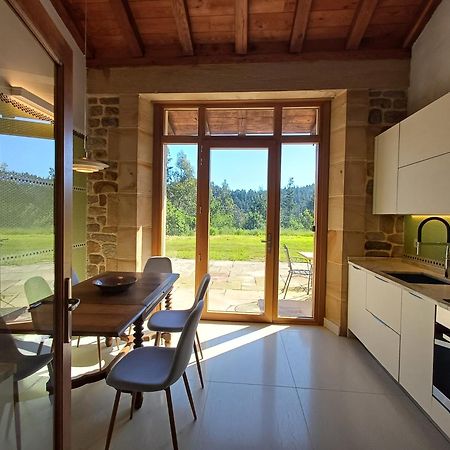 Amplio Apartamento Con Jardin En Villa Haritza Con Vistas Al Mar Ea ภายนอก รูปภาพ